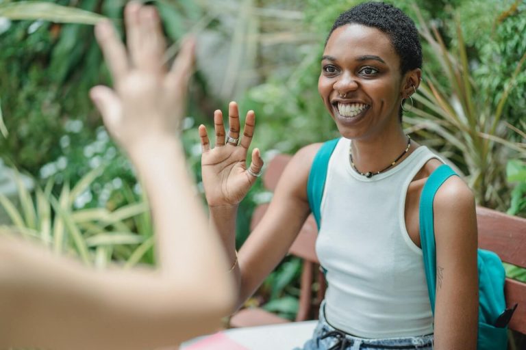 How to Say Hello in Kenya