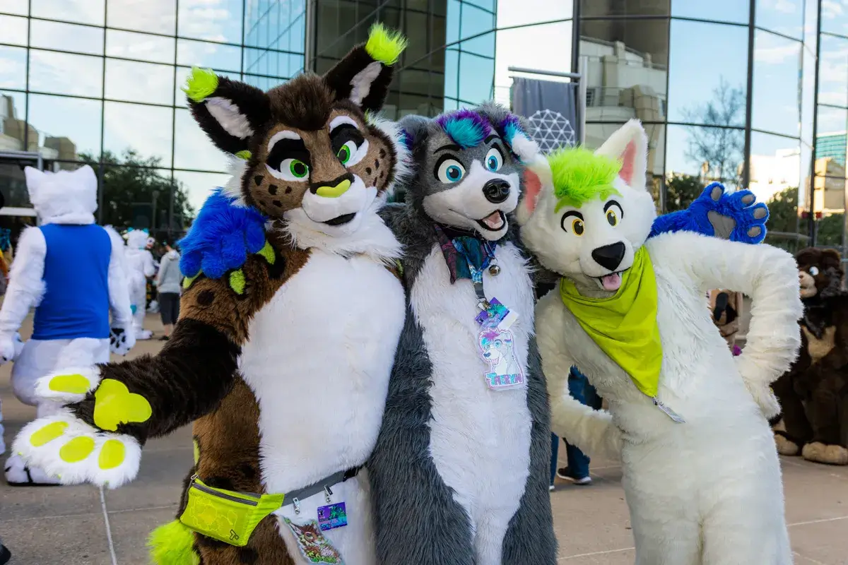 Why Are Furries So Cringe? Kenyalogue